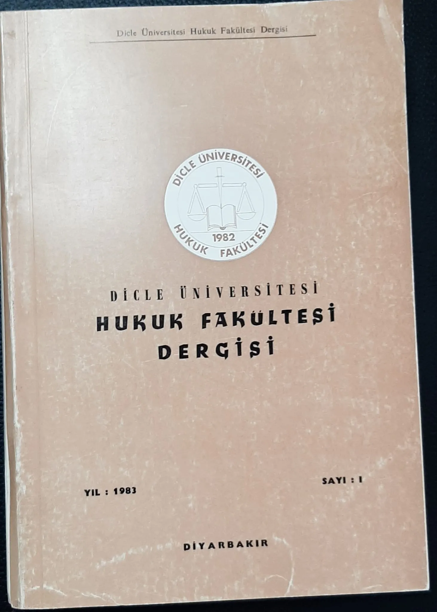 Türkiye’nin Rekortmen Hukuk Dergisi Diyarbakır’dan Çıkıyor: 43 Yıldır Kesintisiz Yayın! - Fotoğraf Galerisi 2
