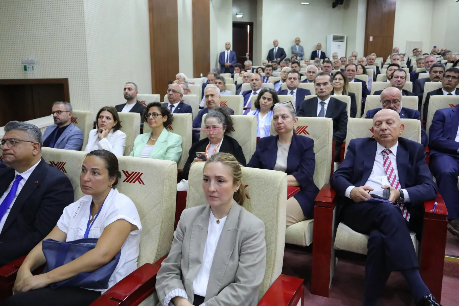 Dicle Üniversitesi’nden COP31 İklim Zirvesine Güçlü Destek: Rektör Prof. Dr. Kamuran Eronat Akademi Lansmanında - Fotoğraf Galerisi 1